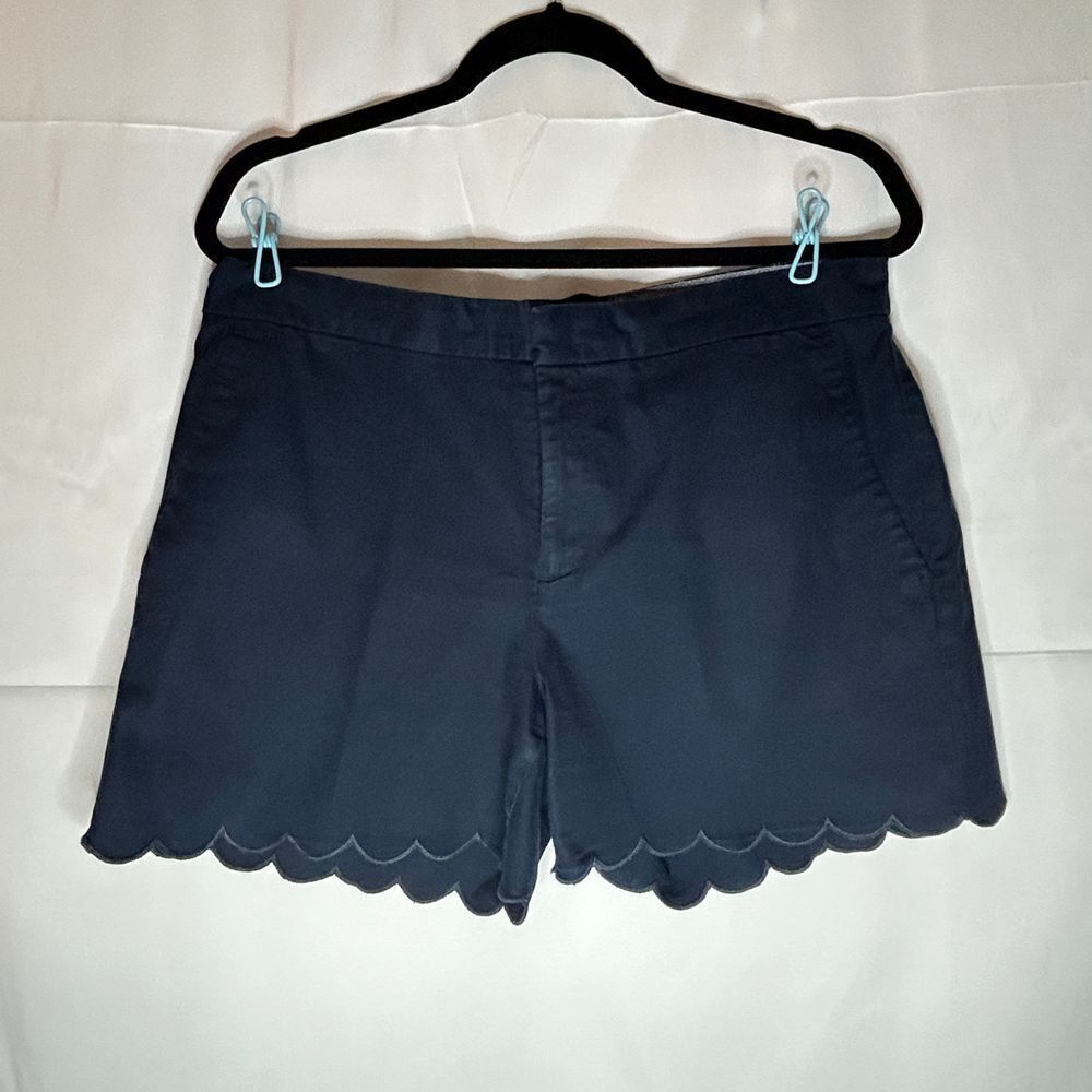 Banana Republic Factory Navy Blue Scalloped Hem Shorts Chic Summer Casual Size 8